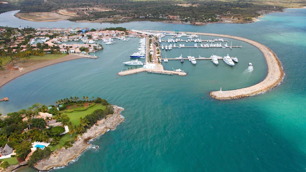 Casa de Campo Marina near Sunscape Dominicus La Romana with luxury yachts and waterfront dining views